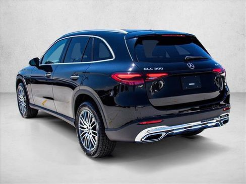 New 2026 Mercedes-Benz GLC 300 4MATIC image 7