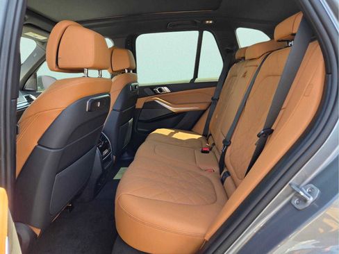 New 2026 BMW X5 sDrive40i w/ M Sport Package RWD image 9