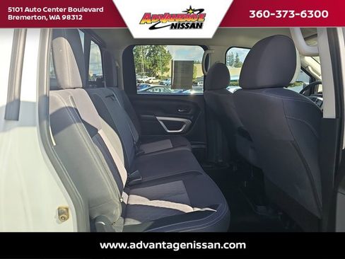 Used 2022 Nissan Titan SV w/ Accessory Utility Package image 24