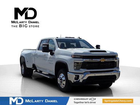New 2026 Chevrolet Silverado 3500 LT w/ Safety Package image 1