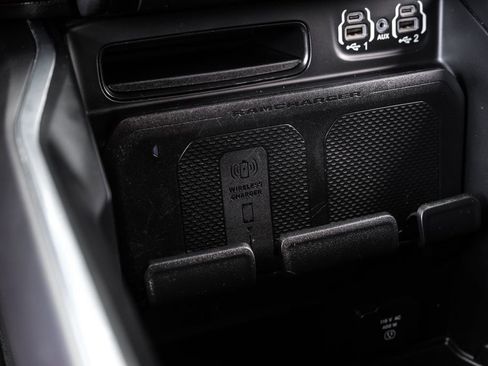 Used 2022 RAM 1500 Laramie AWD/4WD image 26