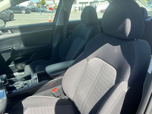 Used 2025 Kia K5 LXS FWD image 37