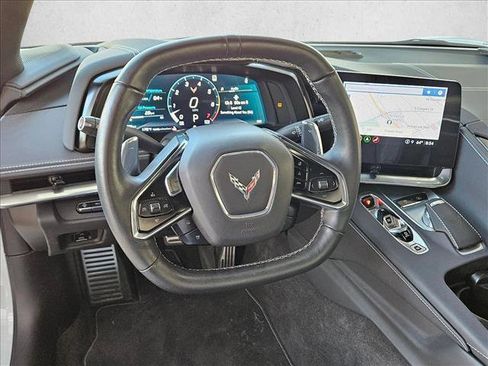 Used 2023 Chevrolet Corvette Stingray Preferred Conv w/ Z51 Performance Package RWD image 19
