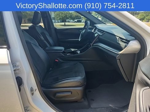 Certified 2023 Jeep Grand Cherokee Altitude AWD/4WD image 31