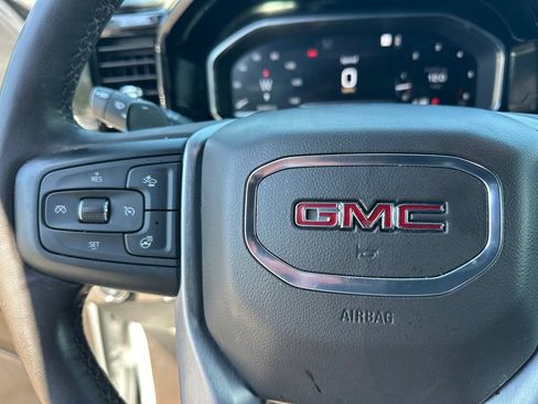 Used 2023 GMC Sierra 1500 SLT w/ SLT Premium Plus Package AWD/4WD image 26