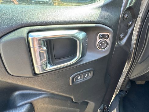 Used 2025 Jeep Wrangler Unlimited Sport S 4xe AWD/4WD image 12
