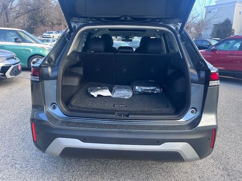 New 2026 Volkswagen Tiguan SE image 13