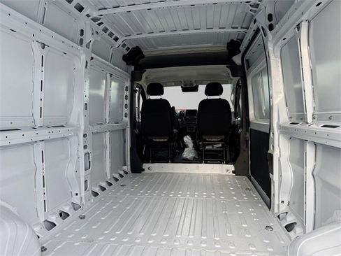 Used 2025 RAM ProMaster 2500 w/ Power Group image 13