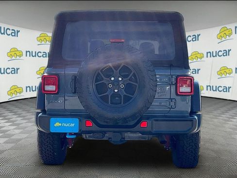 Used 2024 Jeep Wrangler Unlimited AWD/4WD image 5
