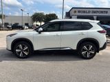 Used 2023 Nissan Rogue SL image 5