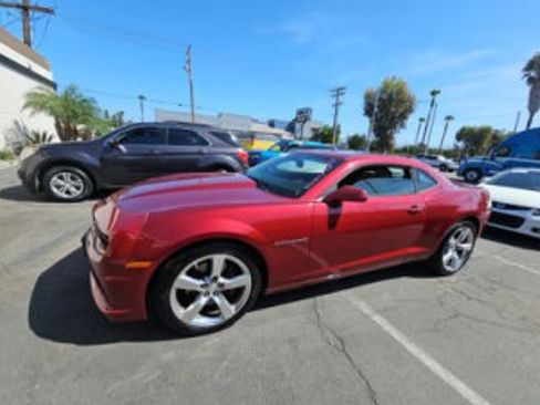 Used 2010 Chevrolet Camaro SS w/ RS Package RWD image 1
