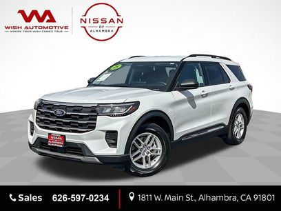 Used 2025 Ford Explorer Active