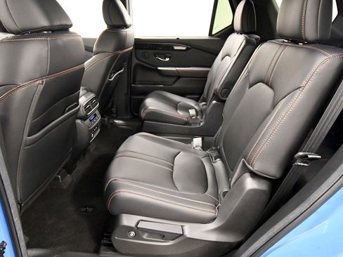 Used 2024 Honda Pilot TrailSport image 16