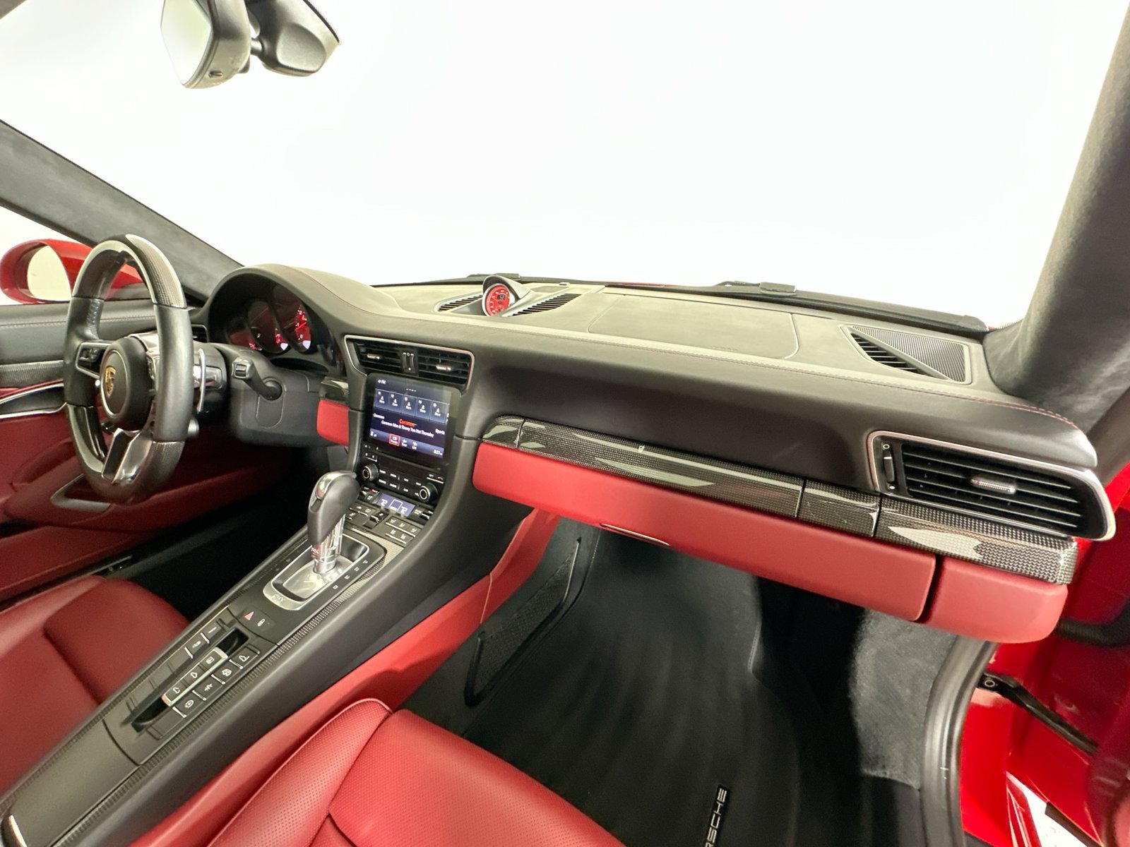 Certified 2017 Porsche 911 Carrera GTS RWD image 43