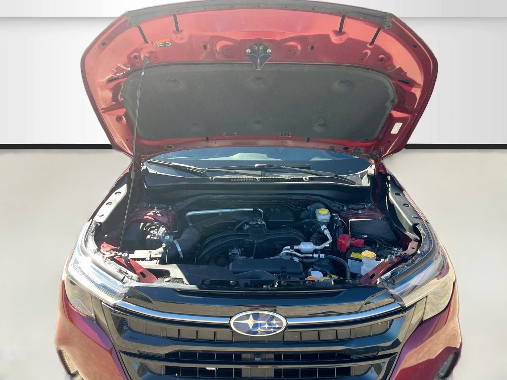 Used 2025 Subaru Forester Touring AWD/4WD image 32