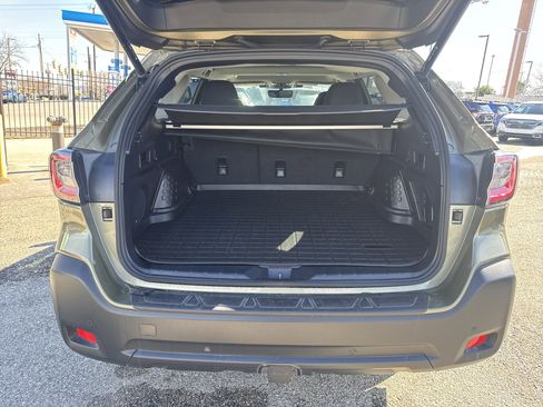 Certified 2024 Subaru Outback Onyx Edition XT image 29