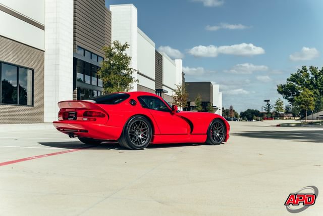 Used 1997 Dodge Viper GTS RWD image 21