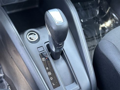 New 2025 Nissan Kicks Play S image 30