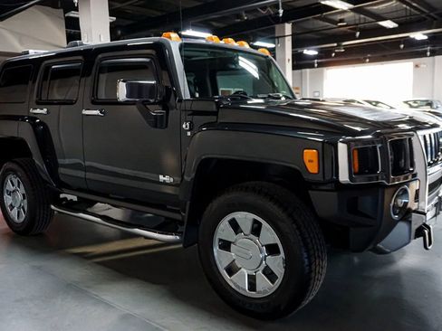 Used 2008 HUMMER H3 image 23
