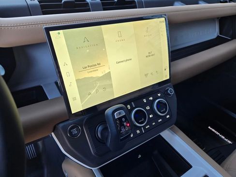 New 2026 Land Rover Defender 110 X-Dynamic SE AWD/4WD image 11