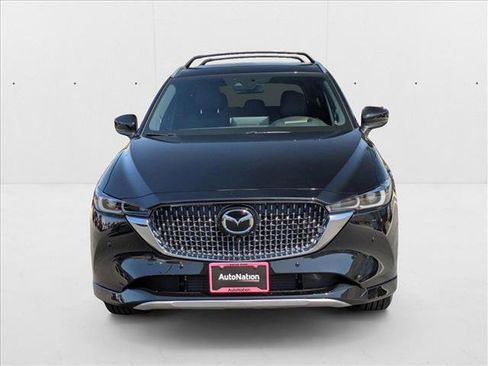 New 2025 MAZDA CX-5 Signature image 8