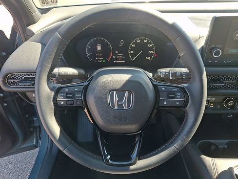 Used 2024 Honda HR-V Sport image 19