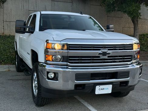 Used 2018 Chevrolet Silverado 2500 LT w/ All Star Edition RWD image 5