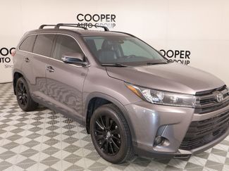 Used 2019 Toyota Highlander SE video 1