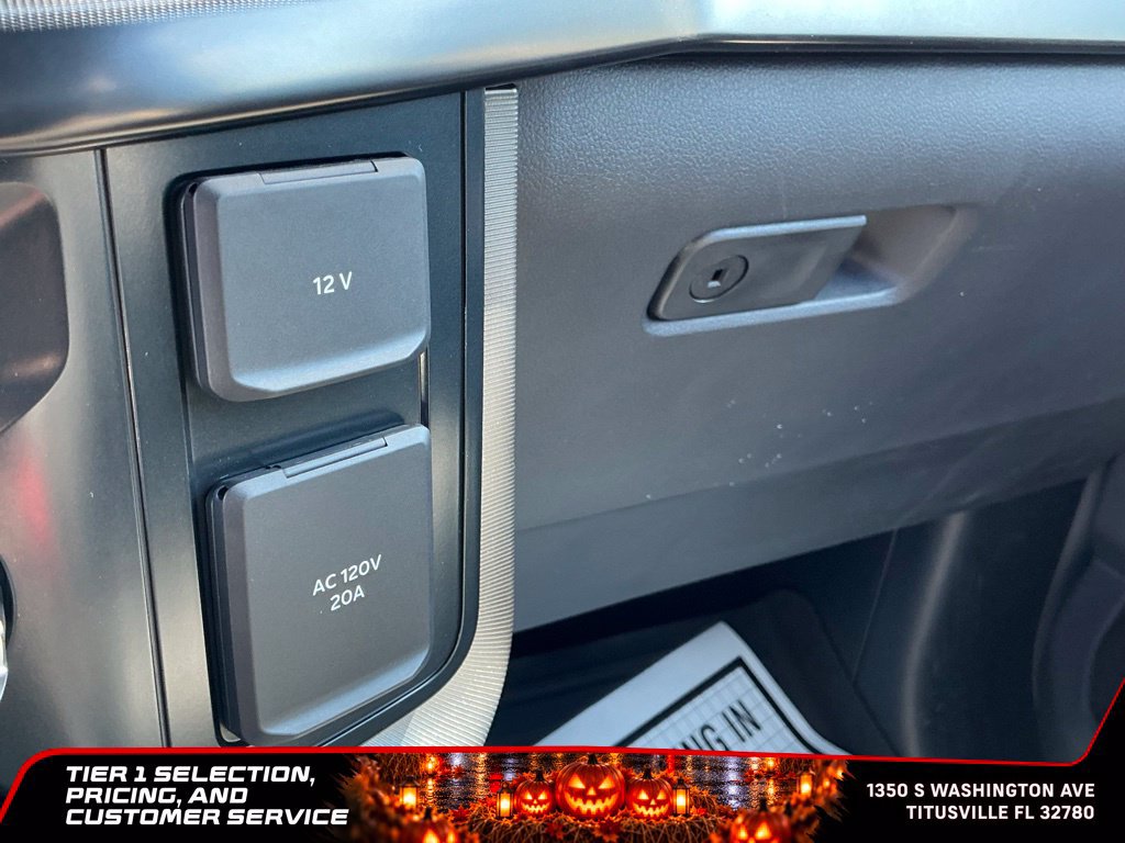 Used 2025 Ford F150 Platinum w/ FX4 Off-Road Package AWD/4WD image 41