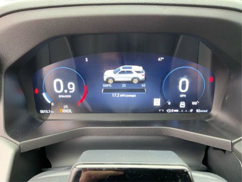 Used 2025 Ford Explorer ST-Line w/ ST-Line Street Pack image 18