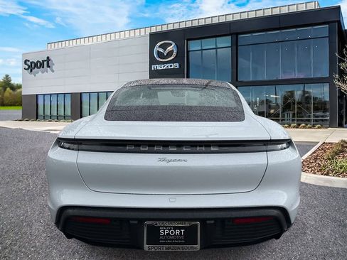 Used 2023 Porsche Taycan RWD image 4