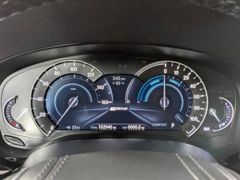 Used 2018 BMW 530e RWD image 27