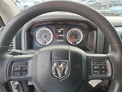 Used 2018 RAM 1500 Express image 20