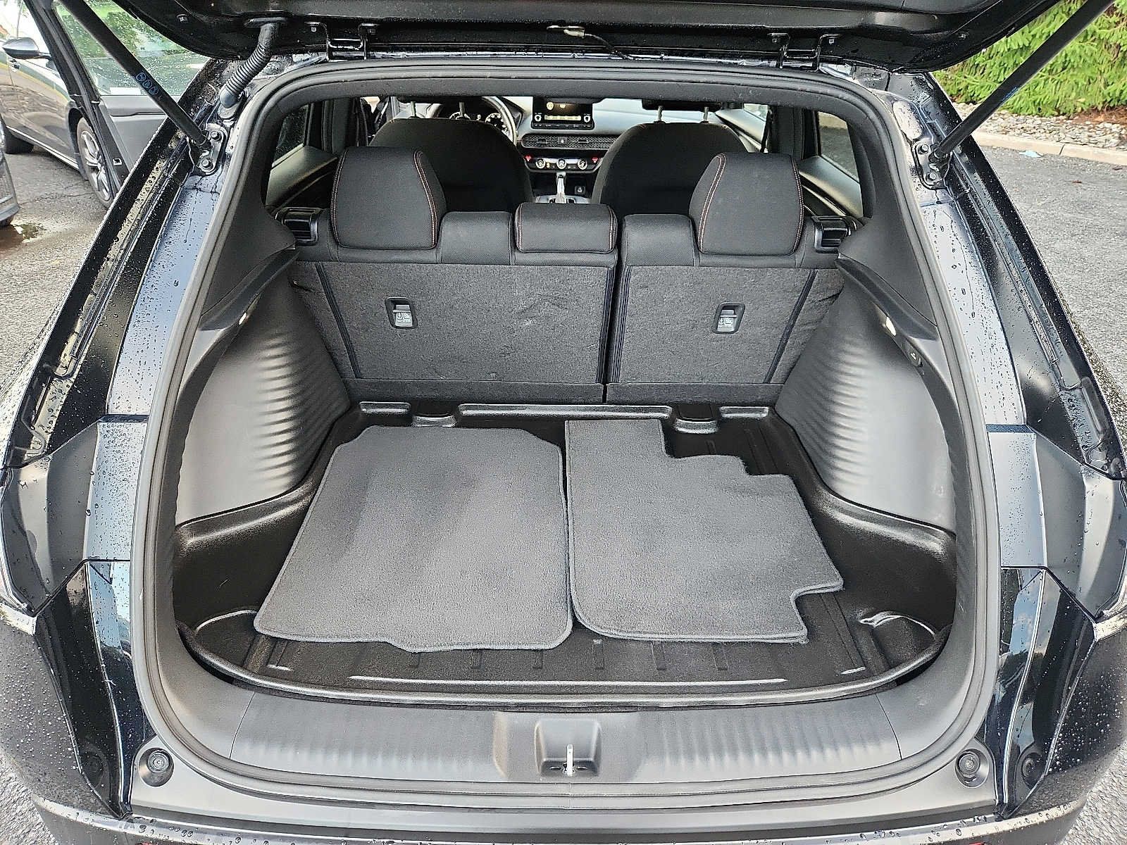 Certified 2023 Honda HR-V Sport image 29