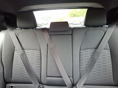 Used 2021 Toyota Corolla SE image 19