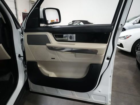 Used 2012 Land Rover Range Rover Sport Supercharged AWD/4WD image 24