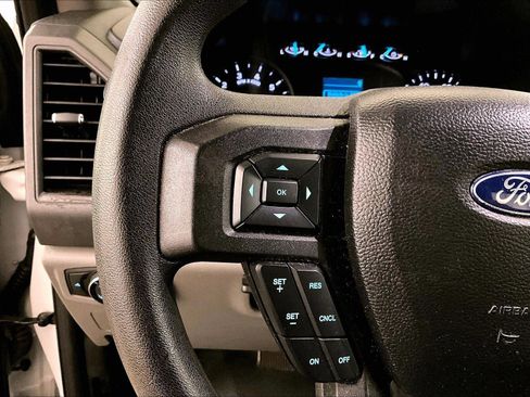 Used 2021 Ford F250 XL w/ Power Equipment Group AWD/4WD image 17