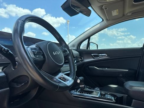 Used 2023 Kia Sportage SX FWD image 40