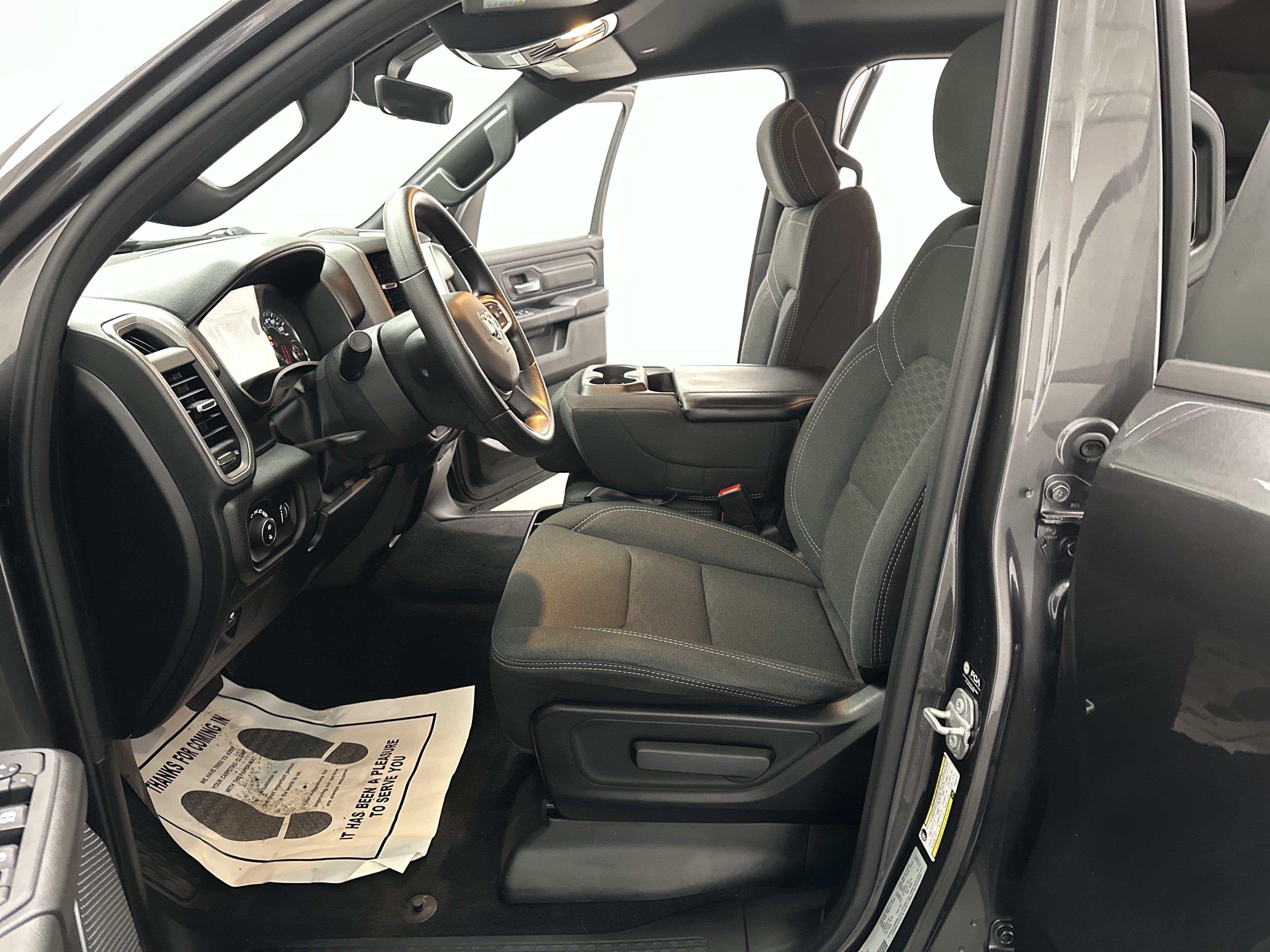 Used 2025 RAM 1500 Tradesman w/ Night Edition AWD/4WD image 21