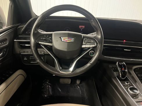 Certified 2021 Cadillac Escalade Sport w/ Driver Assist Tech Package image 19