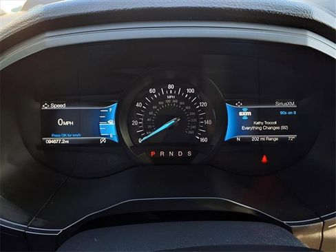 Used 2022 Ford Edge SE w/ Black Appearance Package image 29