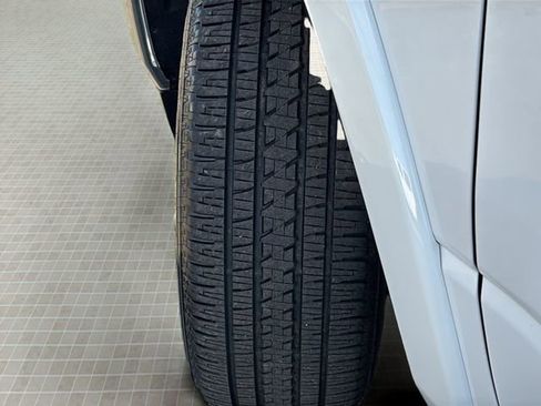 Used 2019 RAM 1500 Limited image 11