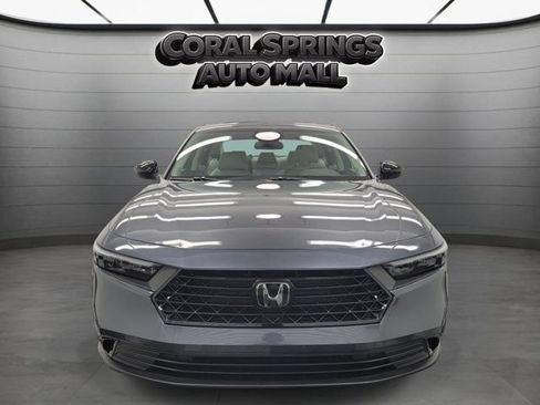 Used 2025 Honda Accord SE image 2