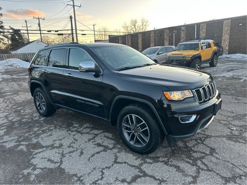 Used 2019 Jeep Grand Cherokee Limited image 8