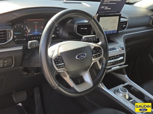 Certified 2023 Ford Explorer XLT w/ Equipment Group 202A RWD image 19
