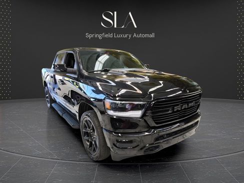 Used 2023 RAM 1500 Laramie AWD/4WD image 1