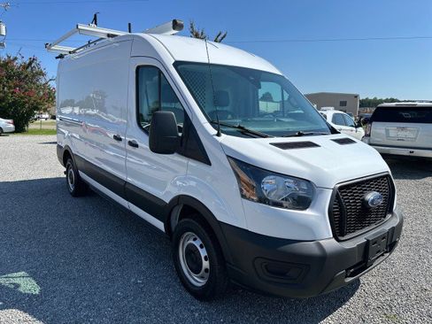 Used 2021 Ford Transit 250 Medium Roof RWD image 5