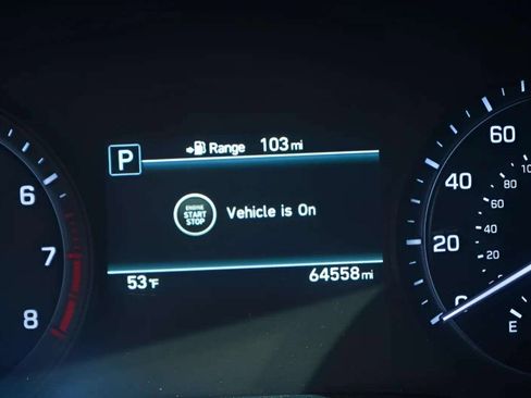 Used 2019 Genesis G80 3.8 image 32