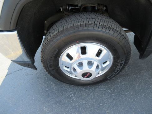 Certified 2021 GMC Sierra 3500 4x4 Crew Cab w/ Gooseneck/5TH Wheel Package image 16