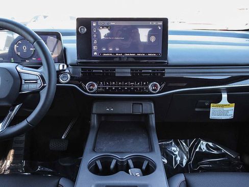 Certified 2025 Honda Prologue Elite image 13